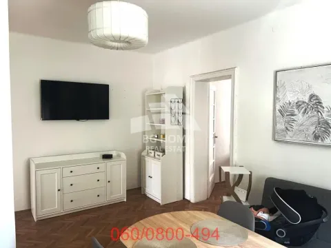Rent, two bedroom apartment, 60m², Stari Grad, Beograd - image 4