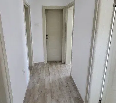 Izdavanje, dvosoban stan, 52m², Podgorica, Crna Gora - image 5