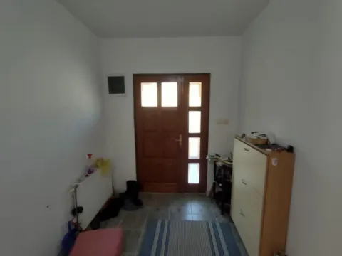 Prodaja, kuća, 315m², Adice, Novi Sad Sve Podlokacije - image 37