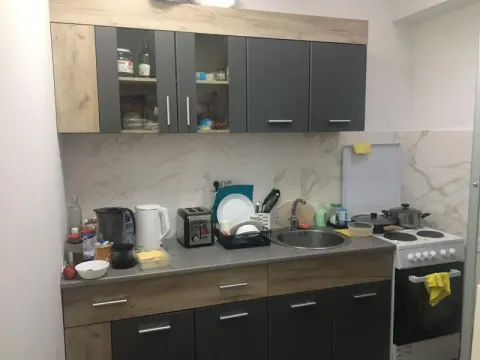 Izdavanje, trosoban stan, 60m², Voždovac Sve Podlokacije, Beograd - image 3