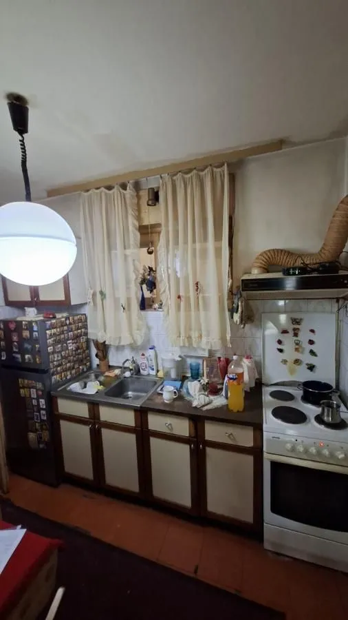 Prodaja, trosoban stan, 79m², Kikinda, Srbija