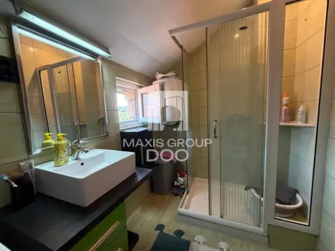 Rent, two bedroom apartment, 64m², Južni Bulevar, Vračar Sve Podlokacije - image 15