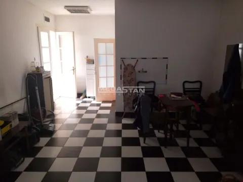 Prodaja, kuća, 181m², Zemun Gornji Grad, Zemun Sve Podlokacije - image 10
