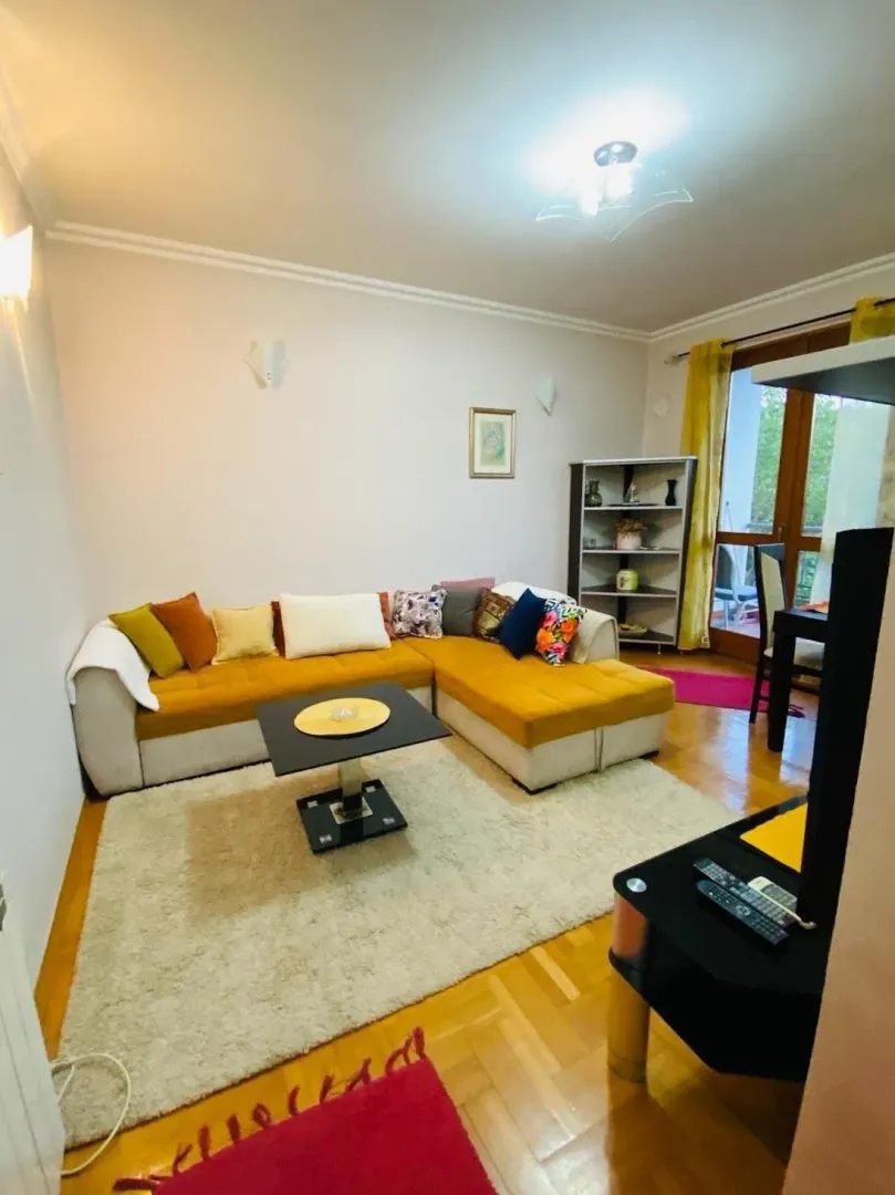 Izdavanje, jednosoban stan, 50m², Zagorič, Podgorica