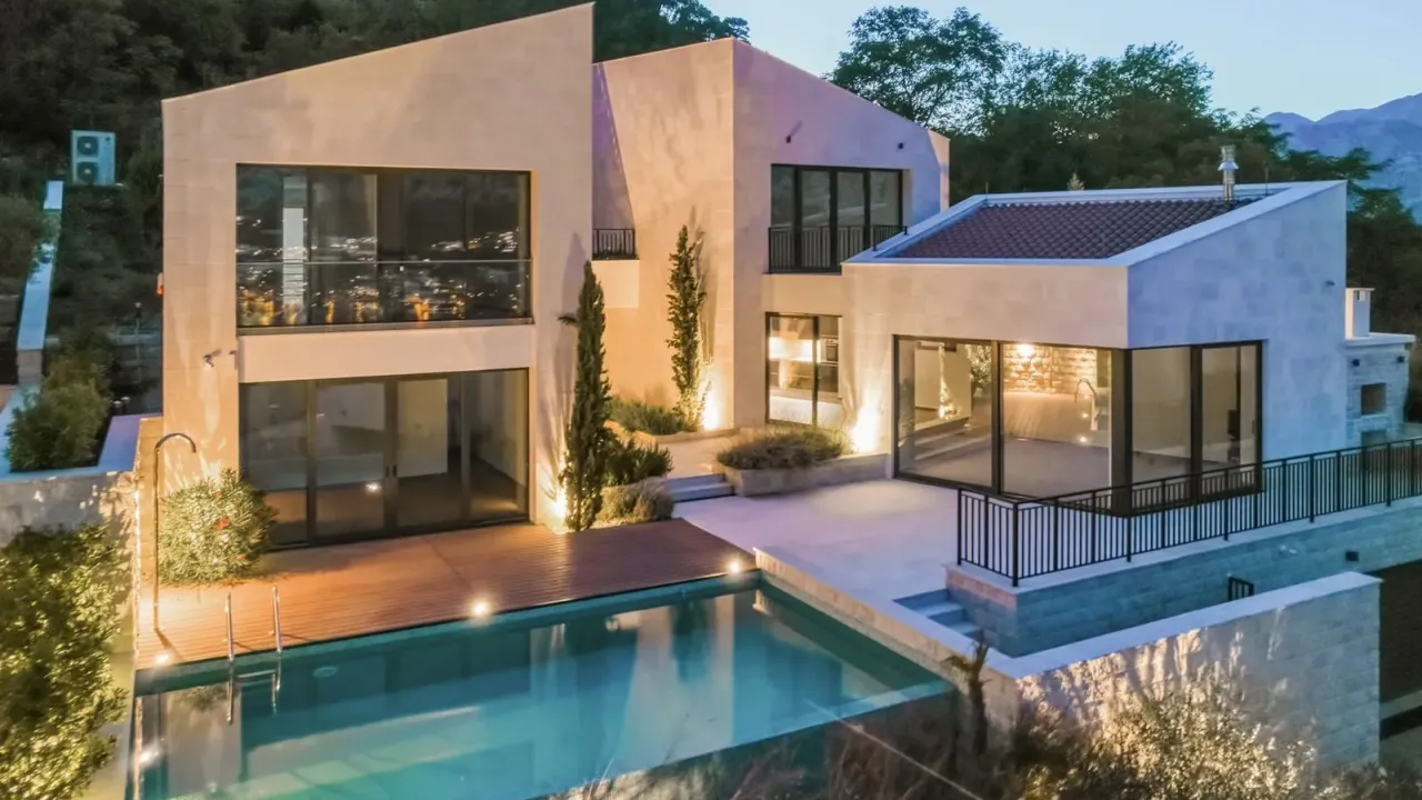 Prodaja, kuća, 456m², Prčanj, Kotor