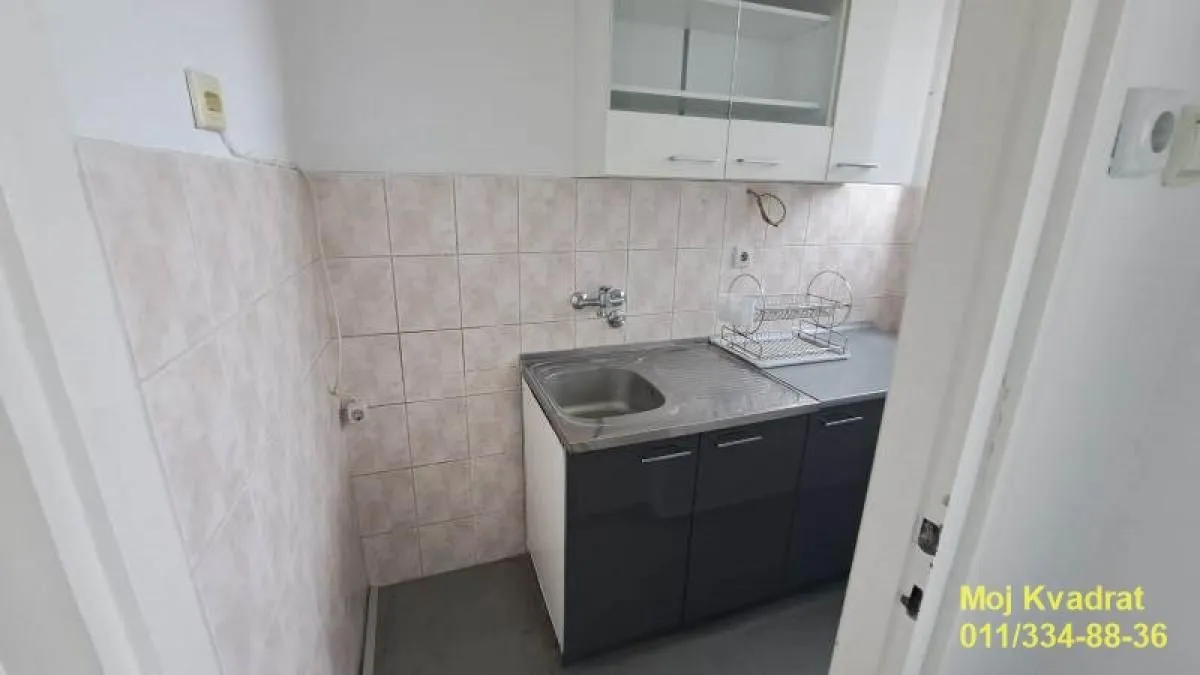 Prodaja, dvosoban stan, 68m², Stari Grad, Beograd
