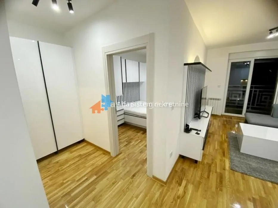 Rent, two bedroom apartment, 52m², Bogoslovija, Palilula Sve Podlokacije