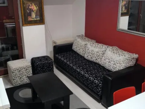 Izdavanje, jednosoban stan, 37m², Centar, Jagodina - image 14