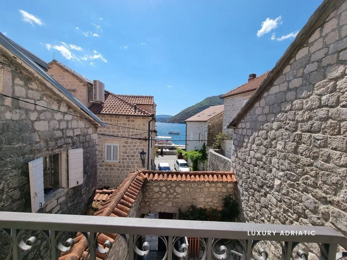 Sale, house, 285m², Perast, Kotor