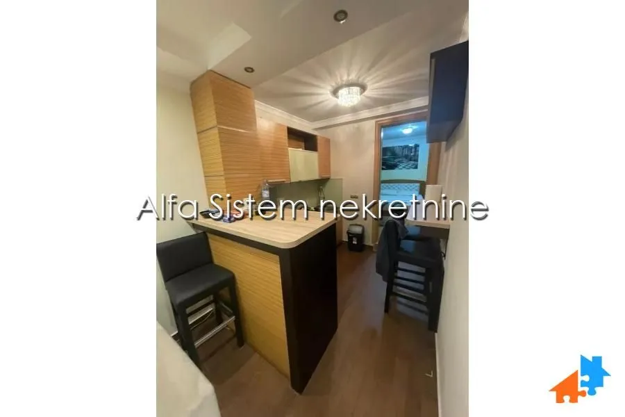 Rent, two bedroom apartment, 50m², Vračar Hram, Vračar Sve Podlokacije