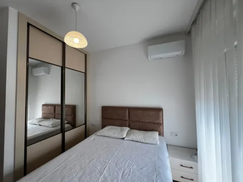 Prodaja, jednosoban stan, 52m², Konik, Podgorica - image 7