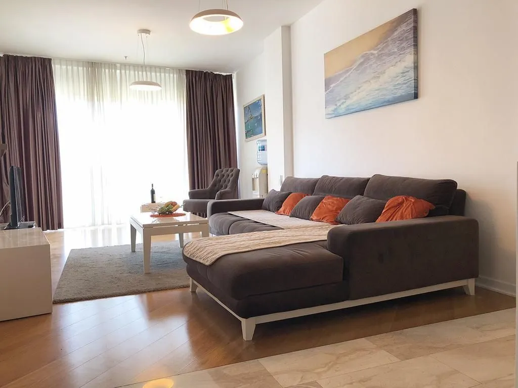 Rent, one bedroom apartment, 67m², Budva, Crna Gora
