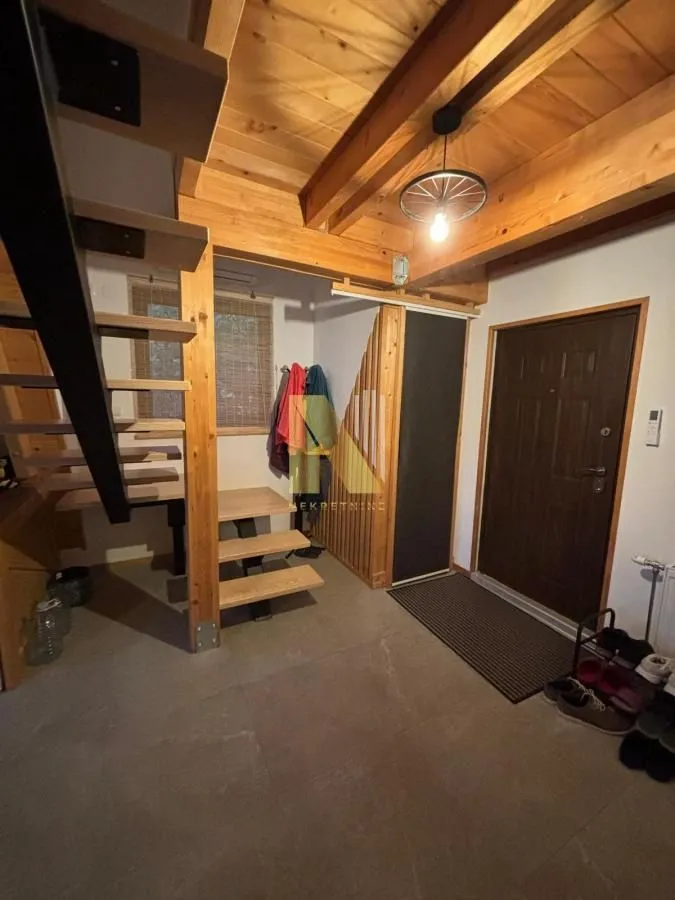Prodaja, kuća, 130m², Sremska Mitrovica, Srbija