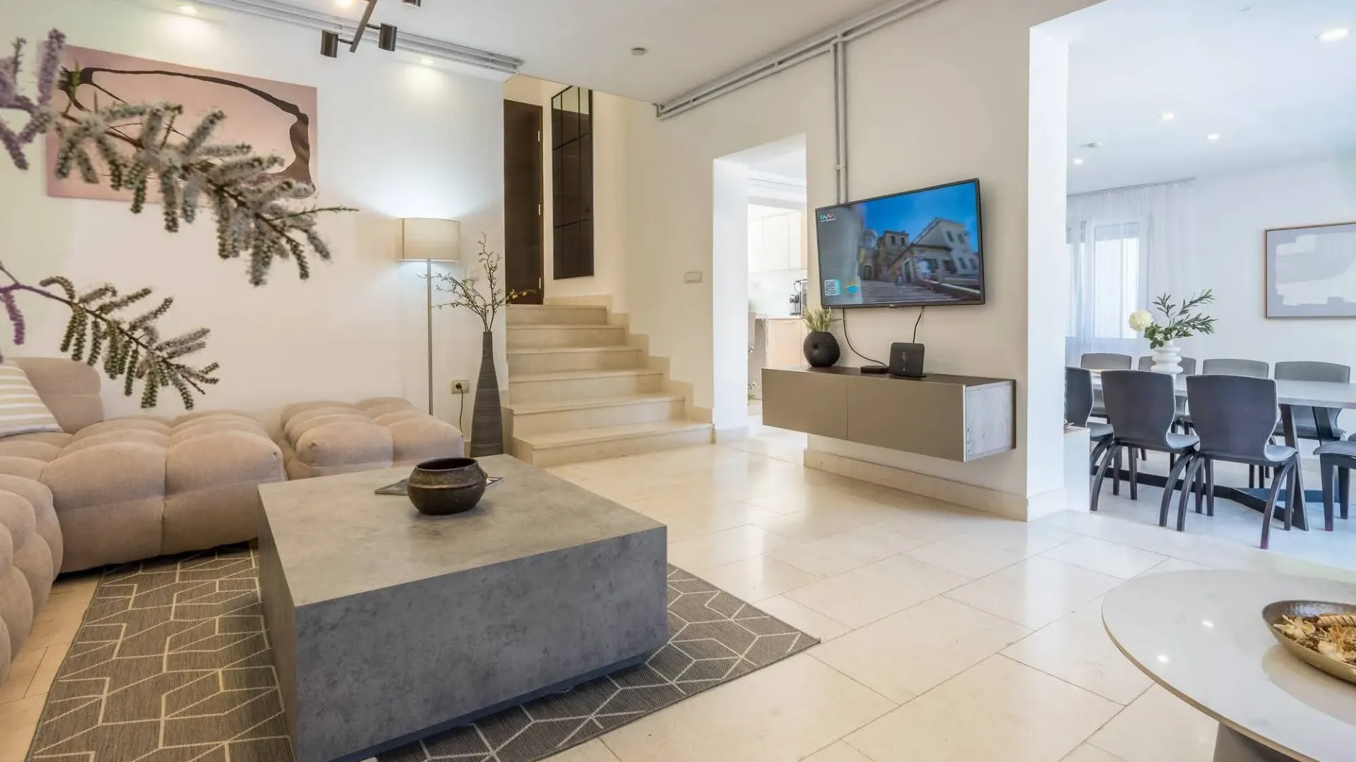 Sale, house, 240m², Stoliv, Kotor