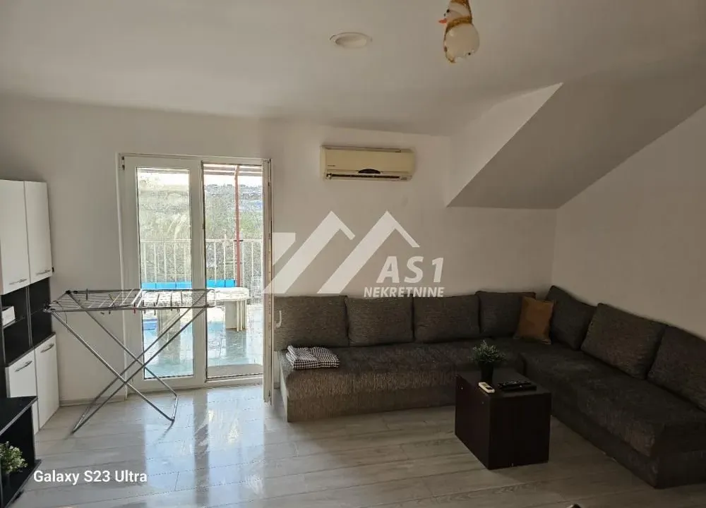 Rent, three bedroom apartment, 80m², Rotkvarija, Novi Sad Sve Podlokacije