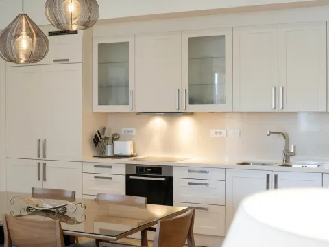 Rent, two bedroom apartment, 131m², Porto Montenegro, Tivat - image 12