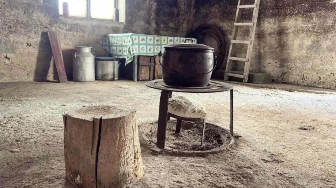 Prodaja, kuća, 117m², Njeguši, Cetinje