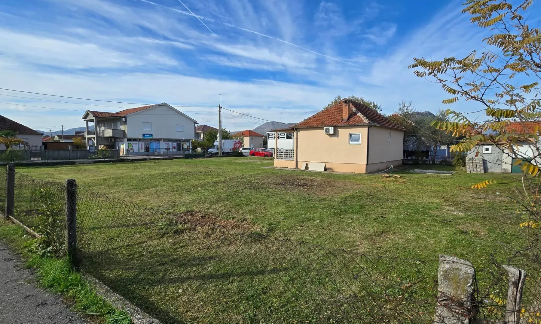 Izdavanje, kuća, 75m², Gornja Gorica, Podgorica