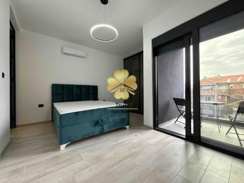 Izdavanje, kuća, 150m², Donja Gorica, Podgorica - image 2