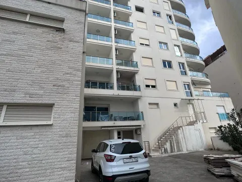 Prodaja, stan, 47m², Budva, Crna Gora - image 4