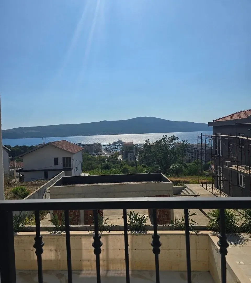 Sale, two bedroom apartment, 61m², Tivat, Crna Gora