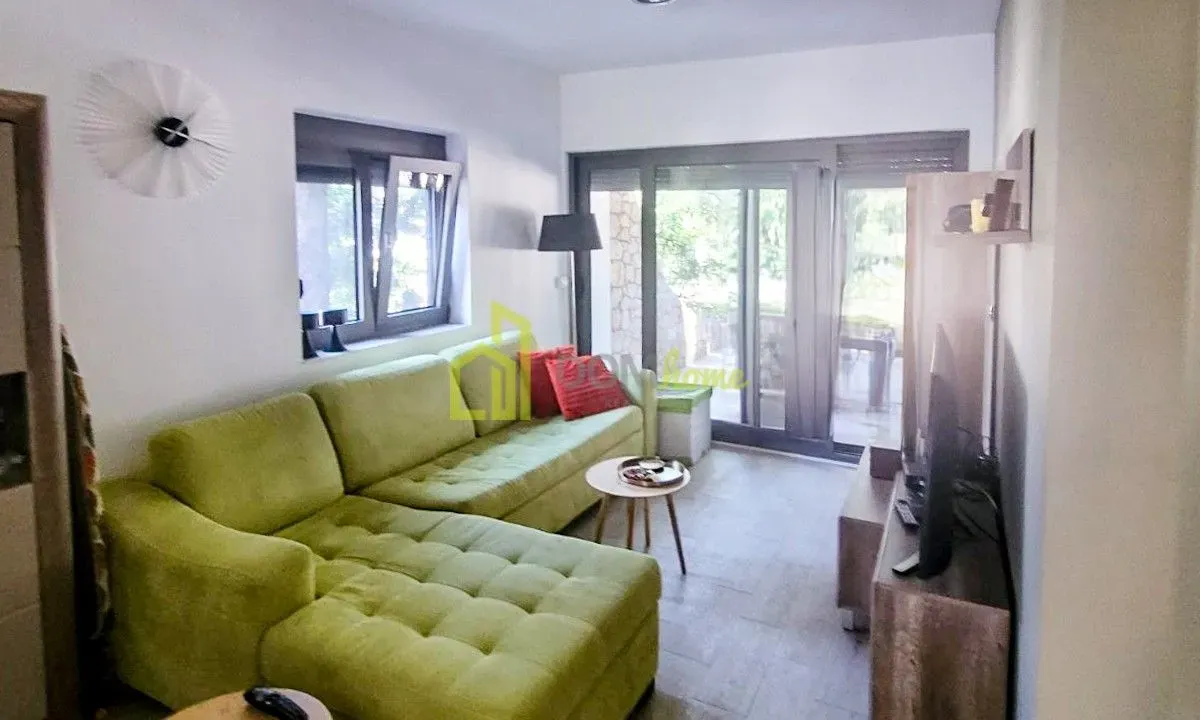 Prodaja, kuća, 175m², Bar, Crna Gora