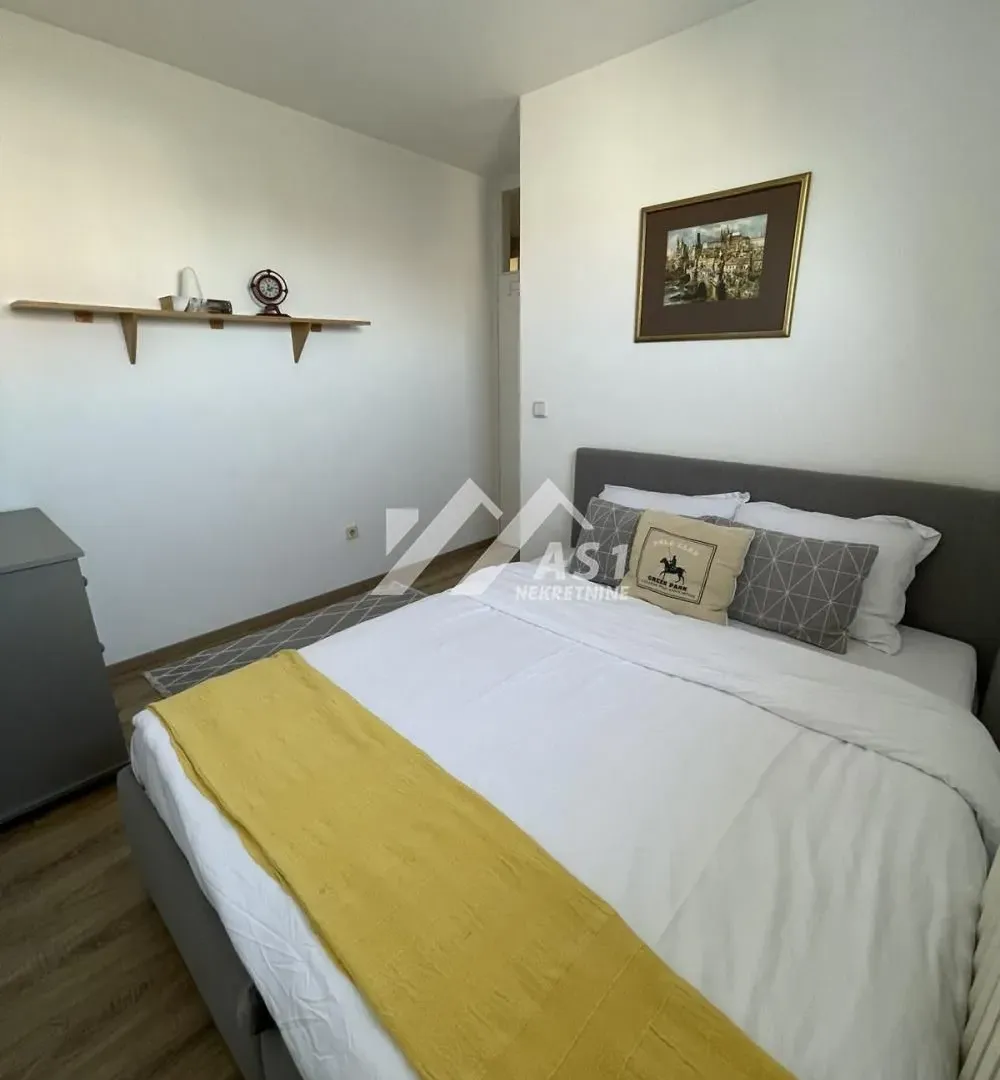 Izdavanje, dvosoban stan, 62m², Sajam, Novi Sad Sve Podlokacije