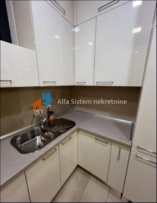 Rent, three bedroom apartment, 86m², Tašmajdan, Palilula Sve Podlokacije