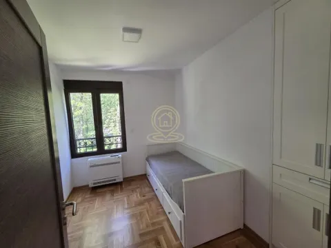 Izdavanje, trosoban stan, 58m², Zvezdarska Šuma, Zvezdara Sve Podlokacije - image 2