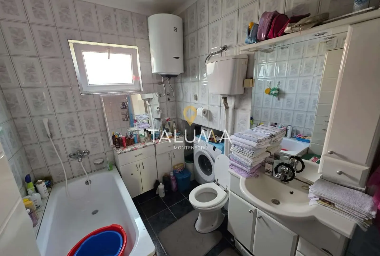 Izdavanje, kuća, 200m², Zagorič, Podgorica