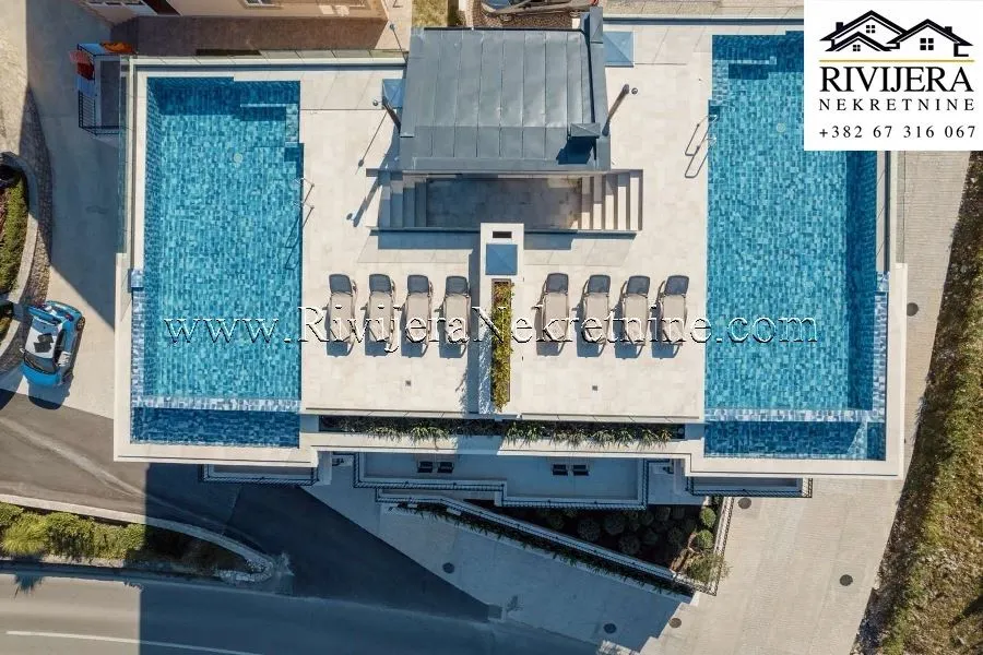 Prodaja, trosoban stan, 191m², Dobrota, Kotor