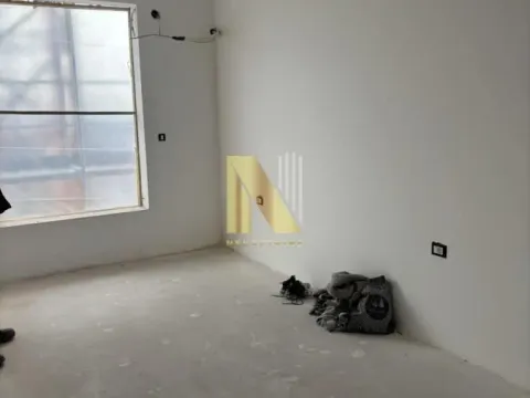 Sale, four bedroom apartment, 84m², Zemun Sve Podlokacije, Beograd - image 2