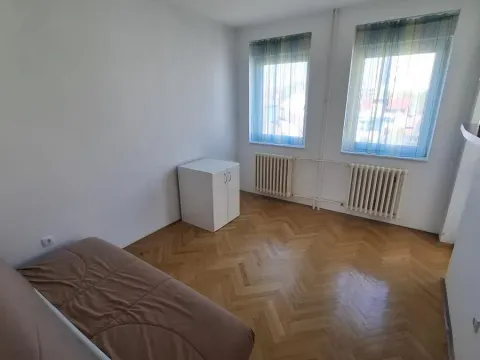 Prodaja, četvorosoban stan, 100m², Centar, Novi Sad - image 9