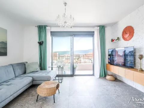 Prodaja, trosoban stan, 77m², Centar, Tivat - image 4