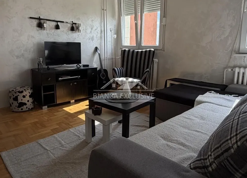 Prodaja, jednosoban stan, 37m², Novi Beograd Sve Podlokacije, Beograd