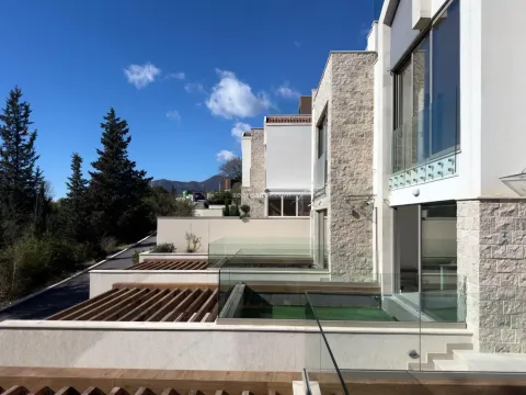 Sale, house, 312m², Donja Lastva, Tivat - image 4