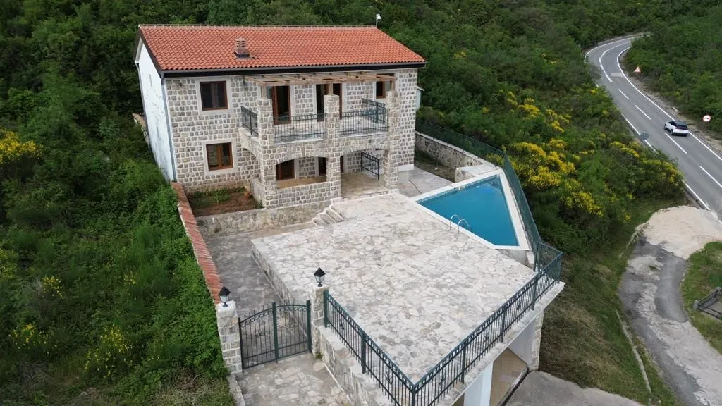 Sale, house, 466m², Petrovac, Budva
