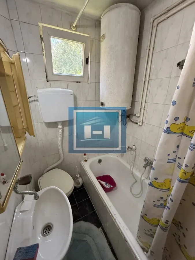 Prodaja, kuća, 80m², Centar, Jagodina