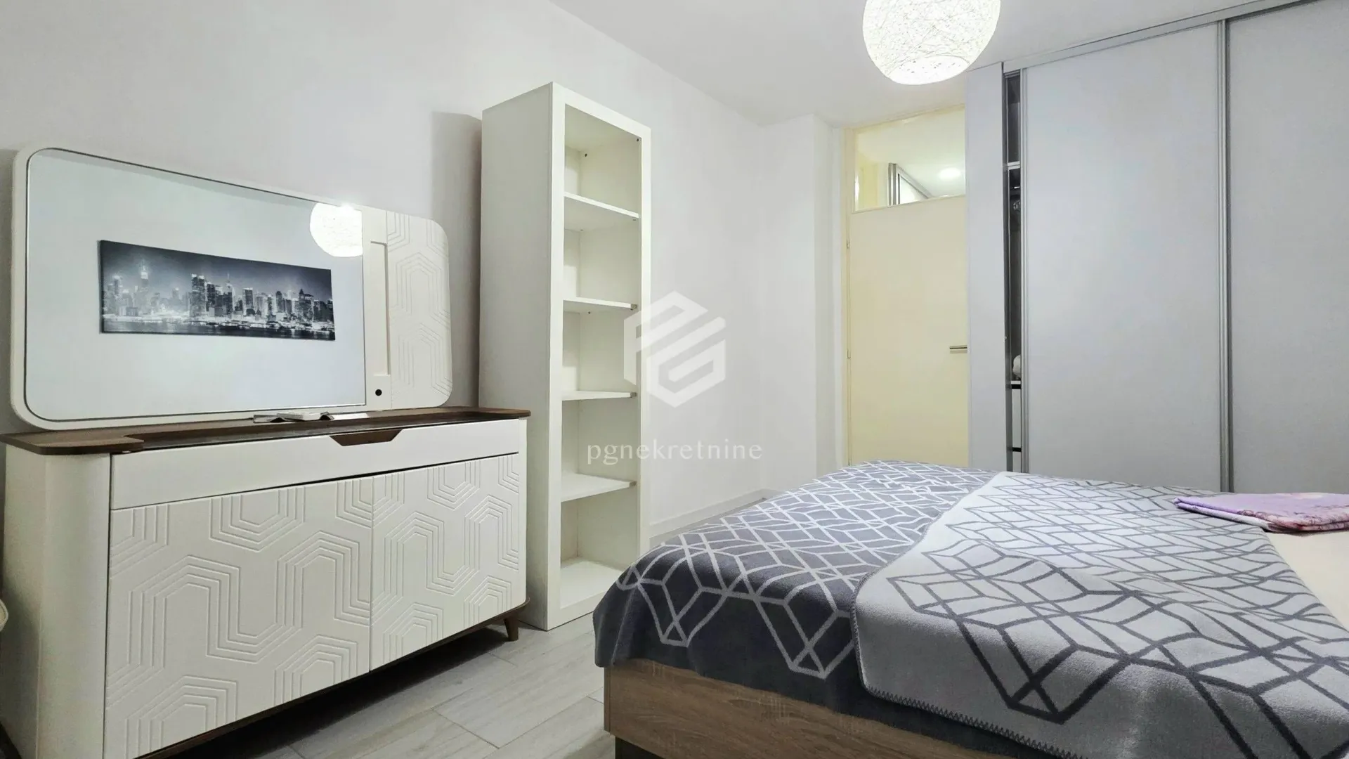 Rent, two bedroom apartment, 100m², Preko Morače, Podgorica