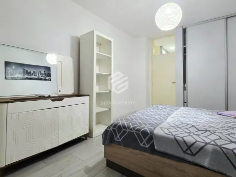 Izdavanje, dvosoban stan, 100m², Preko Morače, Podgorica - image 16