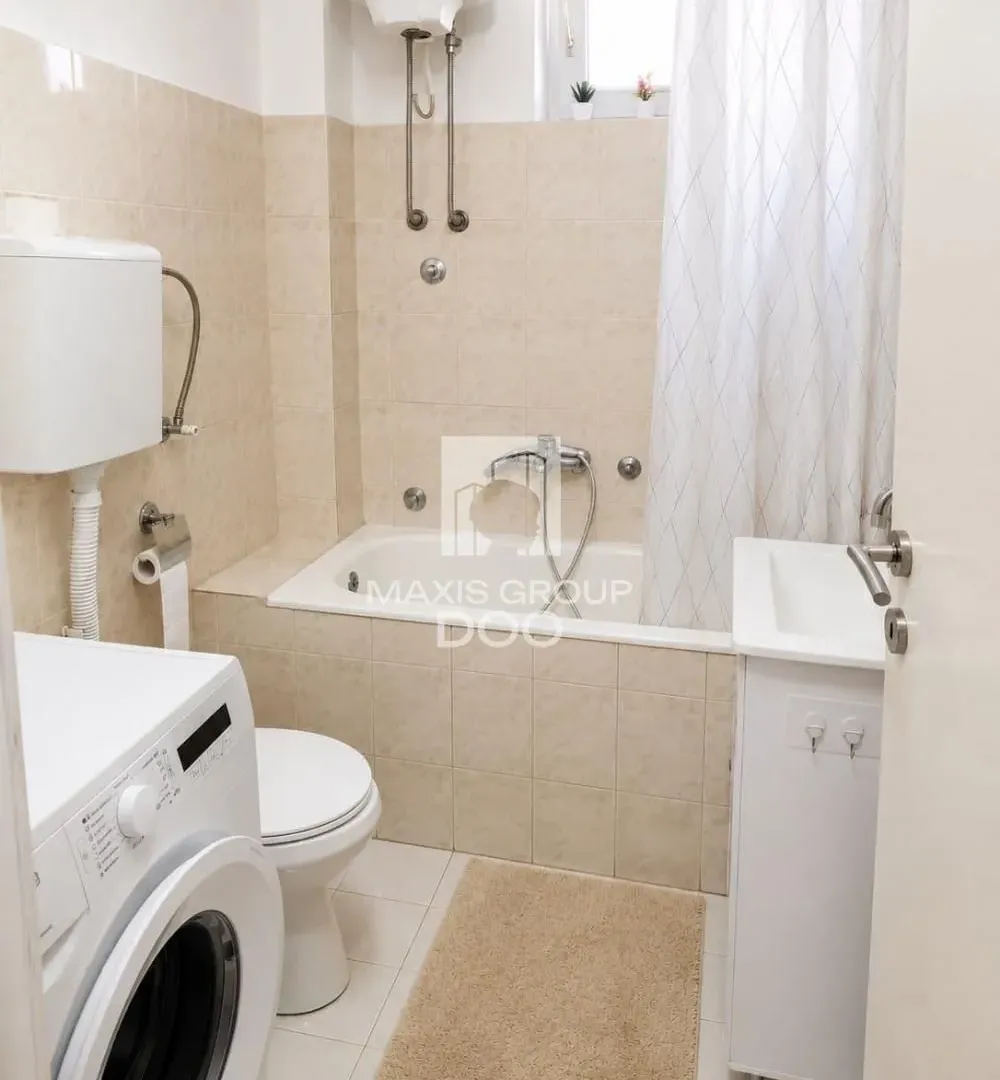 Rent, three bedroom apartment, 80m², Savski Venac, Beograd
