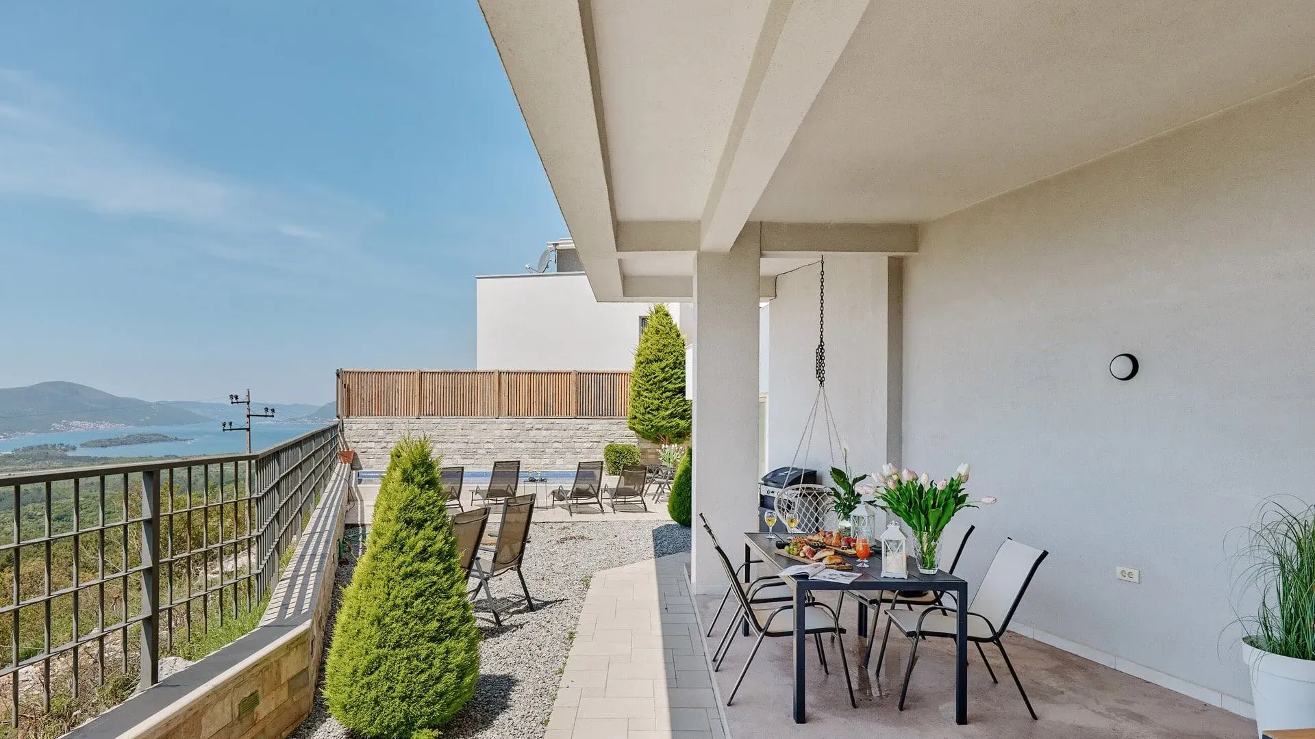 Sale, house, 233m², Kotor, Crna Gora