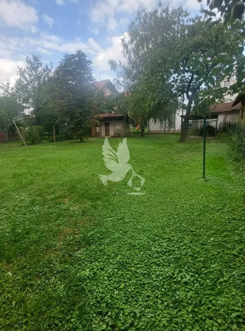 Sale, house, 218m², Mladenovac selo, Mladenovac