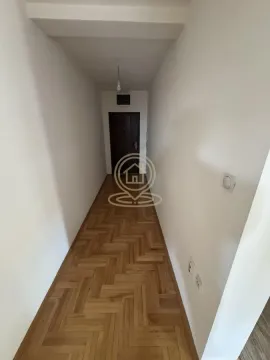 Prodaja, trosoban stan, 70m², Pantelej, Niš - image 4