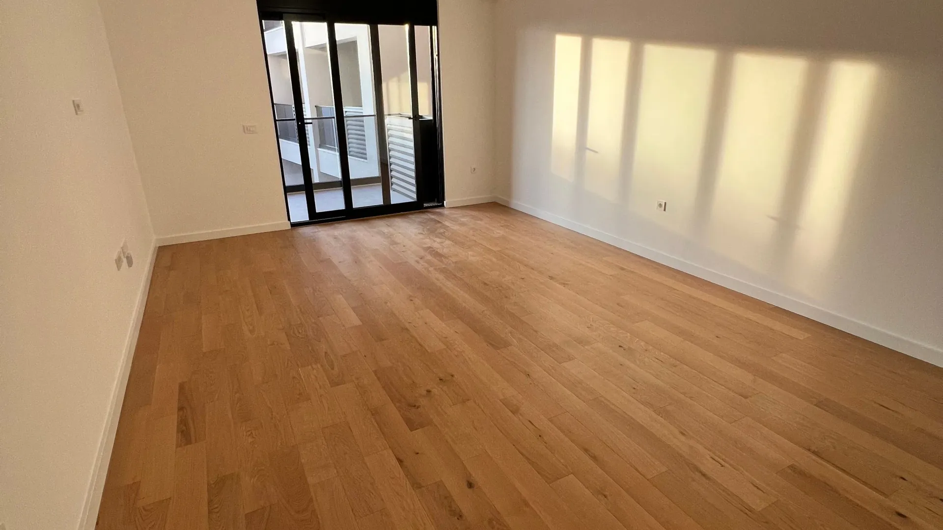 Prodaja, jednosoban stan, 62m², Centar, Bar