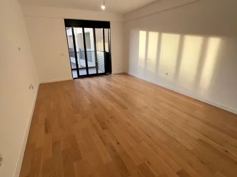 Prodaja, jednosoban stan, 62m², Centar, Bar - image 3