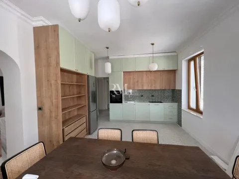 Rent, three bedroom apartment, 97m², Centar, Tivat - image 4