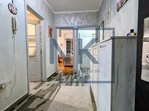 Rent, three bedroom apartment, 100m², Pejton, Podgorica - image 16