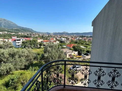 Izdavanje, kuća, 67m², Ilino, Bar - image 6