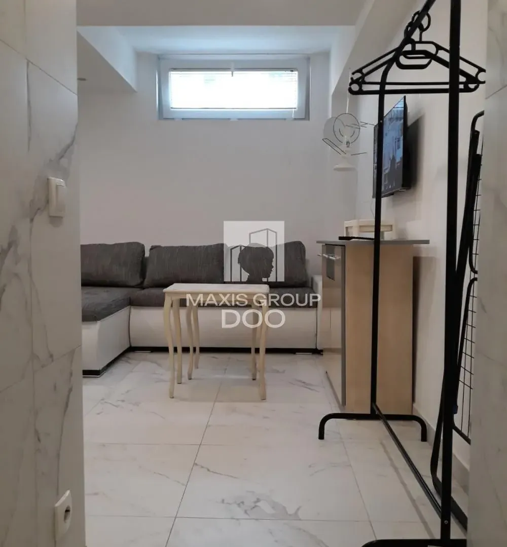 Prodaja, dvosoban stan, 20m², Novi Beograd Blok 72, Novi Beograd Sve Podlokacije